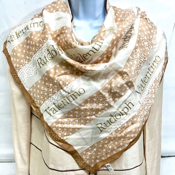 Valentino Rudolph 1921 scarf, 100% sheer silk, 38" x40" large full body wrap(35) - Picture 2 of 8